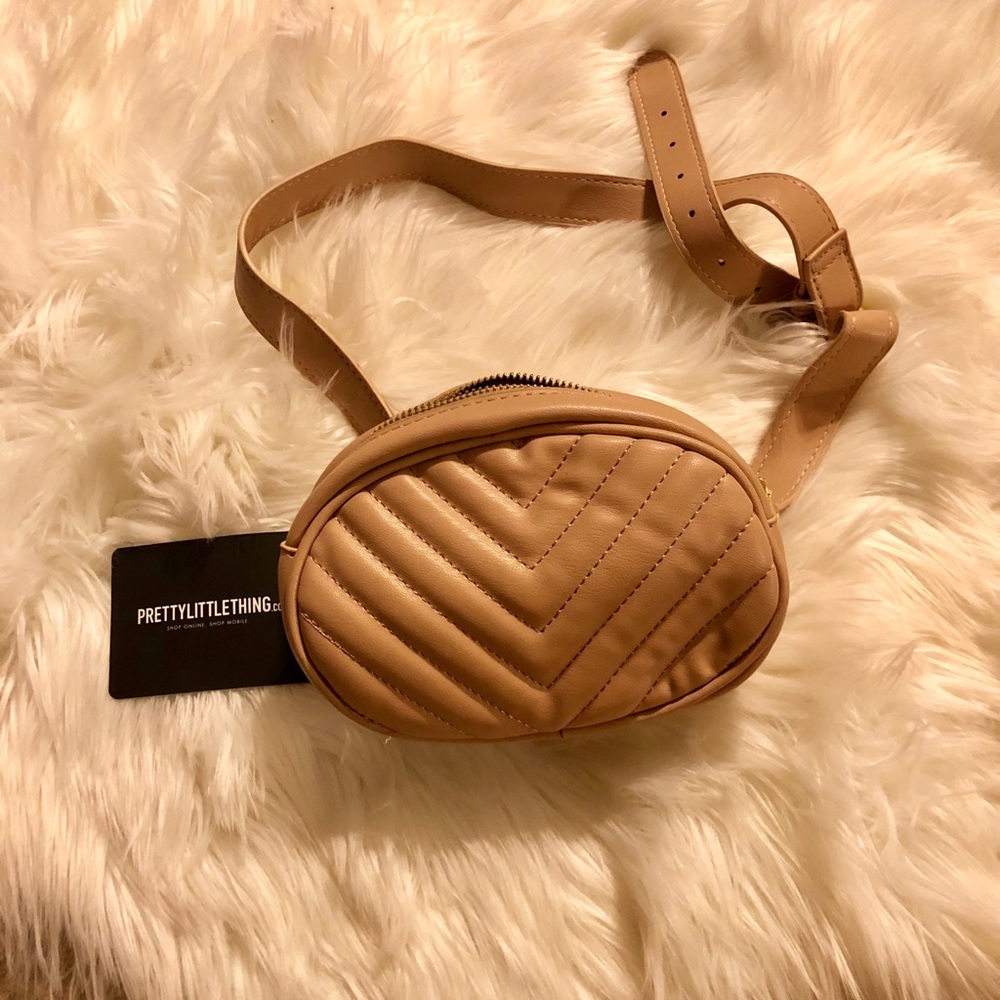 NWT Tan Pretty Little Thing Fanny Pack